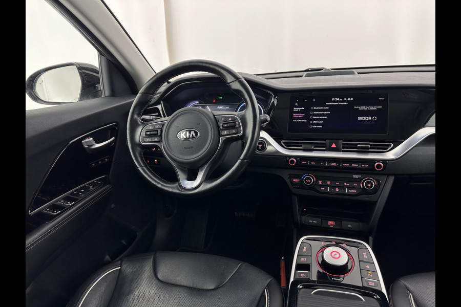 Kia e-Niro ExecutiveLine 64 kWh [ 3-Fase ] {SOH-100%} (INCL.BTW) Aut.*LEATHER | FULL-LED | NAVI-FULLMAP | ADAPTIVE-CRUISE | CAMERA | MEMORY-PACK | LANE-ASSIST | KEYLESS | DIGI-COCKPIT | PRIVACY-GLASS | 17"ALU*