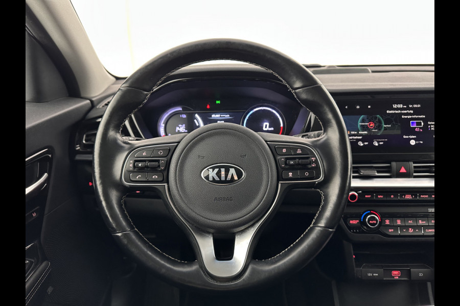 Kia e-Niro ExecutiveLine 64 kWh [ 3-Fase ] {SOH-100%} (INCL.BTW) Aut.*LEATHER | FULL-LED | NAVI-FULLMAP | ADAPTIVE-CRUISE | CAMERA | MEMORY-PACK | LANE-ASSIST | KEYLESS | DIGI-COCKPIT | PRIVACY-GLASS | 17"ALU*