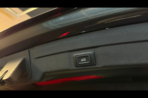 Audi A5 LIMOUSINE 2.0 TFSI S edition 3X S-Line|FABRIEKSGARANTIE|SFEERVERLICHTING|19INCH|204PK|CARPLAY|CAMERA|ELEKT KOFFERKLEP|2025