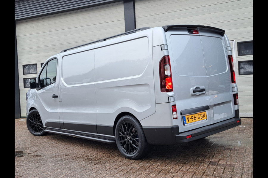 Renault Trafic T30 2.0 dCi Automaat 150 pk Euro 6 Lang L2 - Apple Carplay - LED