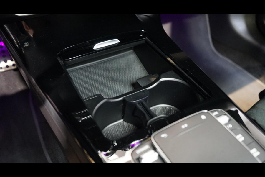 Mercedes-Benz CLA-Klasse 250 e AMG AUTOMAAT-AMBIANCE-CAMERA-ELEKTR MEMORY-KEYLESS-MBUX-MULTIBEAM-PANORAMA