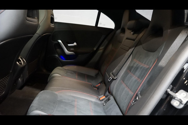 Mercedes-Benz CLA-Klasse 250 e AMG AUTOMAAT-AMBIANCE-CAMERA-ELEKTR MEMORY-KEYLESS-MBUX-MULTIBEAM-PANORAMA
