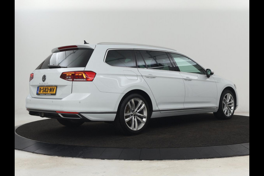 Volkswagen Passat 1.5 TSI Comfort Business | Stoelverwarming | Leder/Alcantara | Trekhaak | Adaptive cruise | Navigatie | Full LED | Parkeerhulp | Climate control | Bluetooth