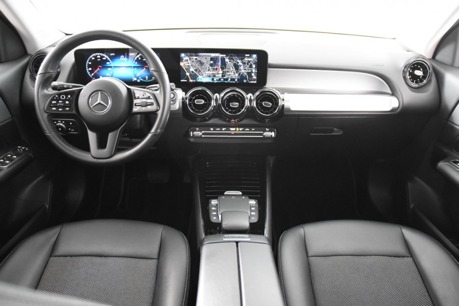 Mercedes-Benz Glb 200 Business Solution *1ste Eigenaar*Leer*Navigatie*Stoelverwarming*