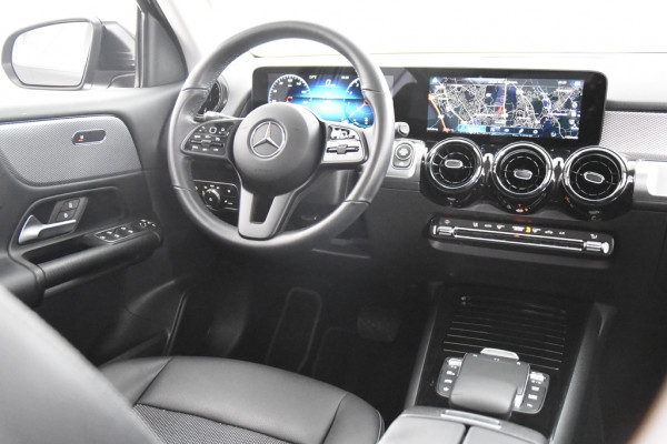Mercedes-Benz Glb 200 Business Solution *1ste Eigenaar*Leer*Navigatie*Stoelverwarming*
