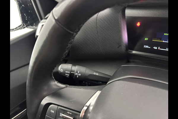 Citroën Ë-C4 Shine Pack Business 50 kWh [ 3-Fase ] {SOH-94%} (INCL.BTW) *PANO | HEAD-UP | LEATHER | FULL-LED | VIRTUAL-COCKPIT | KEYLESS | DAB+ | NAVI-FULLMAP | ECC | PDC | CRUISE | 18''ALU*