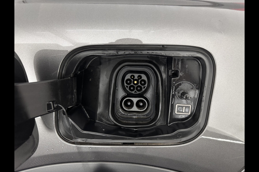 Citroën Ë-C4 Shine Pack Business 50 kWh [ 3-Fase ] {SOH-94%} (INCL.BTW) *PANO | HEAD-UP | LEATHER | FULL-LED | VIRTUAL-COCKPIT | KEYLESS | DAB+ | NAVI-FULLMAP | ECC | PDC | CRUISE | 18''ALU*