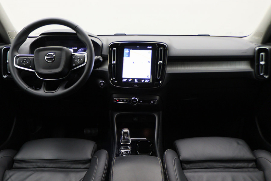 Volvo XC40 1.5 T4 Recharge Inscription Leer, Pilot Assist, Camera, Apple Carplay, Keyless, LED, 19"
