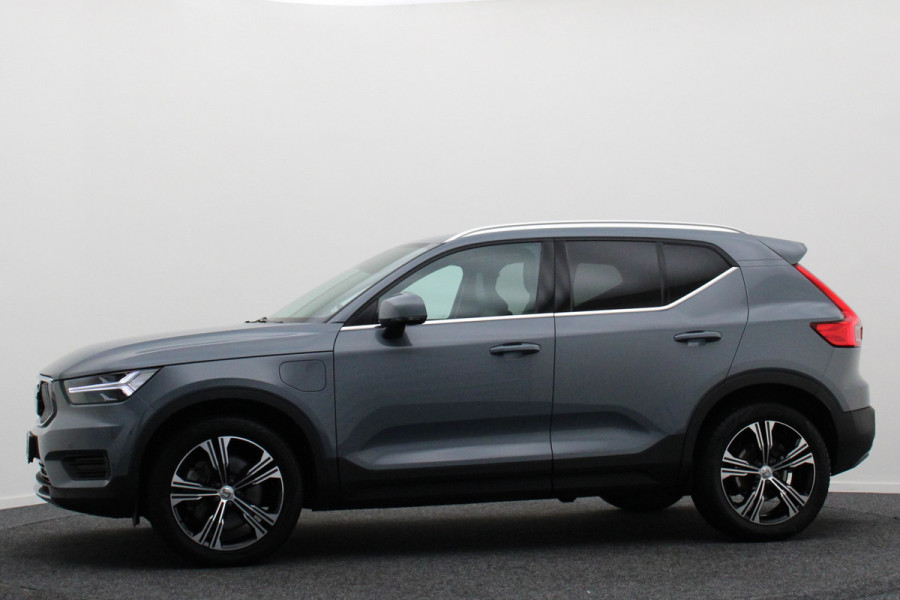 Volvo XC40 1.5 T4 Recharge Inscription Leer, Pilot Assist, Camera, Apple Carplay, Keyless, LED, 19"