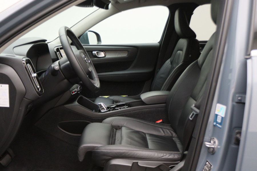 Volvo XC40 1.5 T4 Recharge Inscription Leer, Pilot Assist, Camera, Apple Carplay, Keyless, LED, 19"