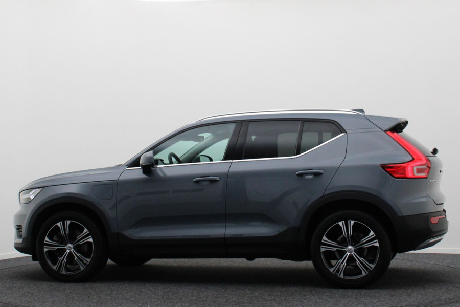 Volvo XC40 1.5 T4 Recharge Inscription Leer, Pilot Assist, Camera, Apple Carplay, Keyless, LED, 19"