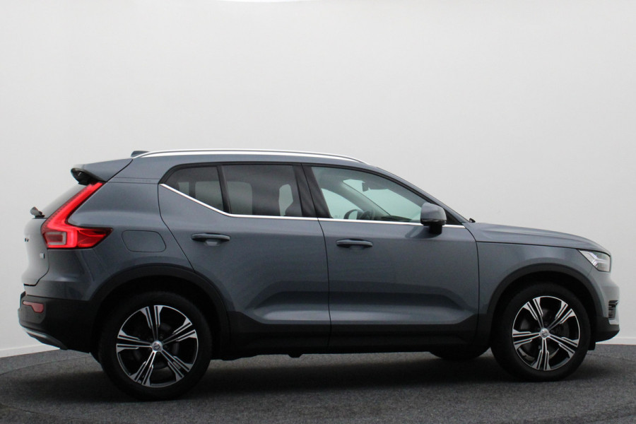 Volvo XC40 1.5 T4 Recharge Inscription Leer, Pilot Assist, Camera, Apple Carplay, Keyless, LED, 19"
