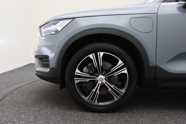 Volvo XC40 1.5 T4 Recharge Inscription Leer, Pilot Assist, Camera, Apple Carplay, Keyless, LED, 19"