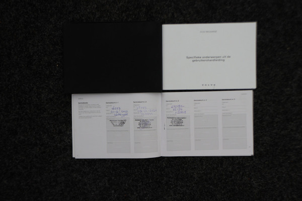 Volvo XC40 1.5 T4 Recharge Inscription Leer, Pilot Assist, Camera, Apple Carplay, Keyless, LED, 19"