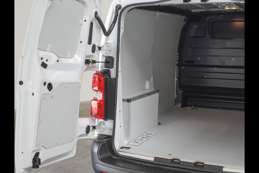 Opel Vivaro L2H1 Edition 145PK Automaat Airco Navigatie Bluetooth LM velgen
