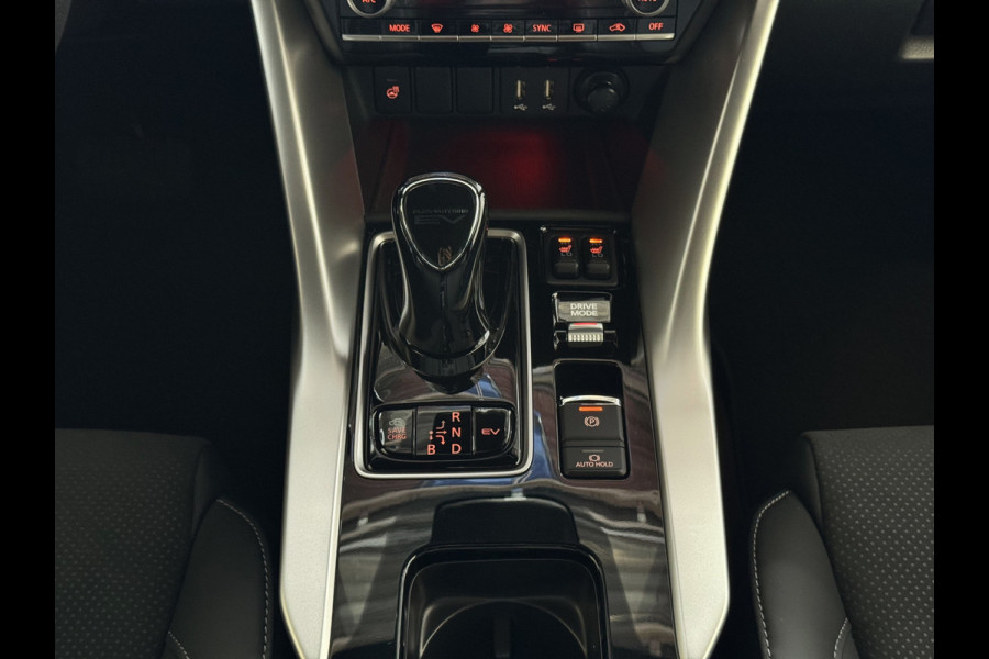 Mitsubishi Eclipse Cross 2.4 PHEV AWD EXECUTIVE ALLSEASON BAND. STOEL/STUUR/ACHTERBANK.VERW 360CAM ADAP.CRUISE AWD 4X4 Plug in Hybrid PHEV