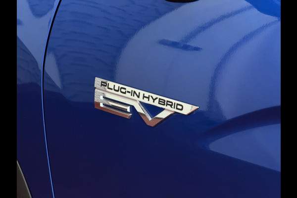 Mitsubishi Eclipse Cross 2.4 PHEV AWD EXECUTIVE ALLSEASON BAND. STOEL/STUUR/ACHTERBANK.VERW 360CAM ADAP.CRUISE AWD 4X4 Plug in Hybrid PHEV