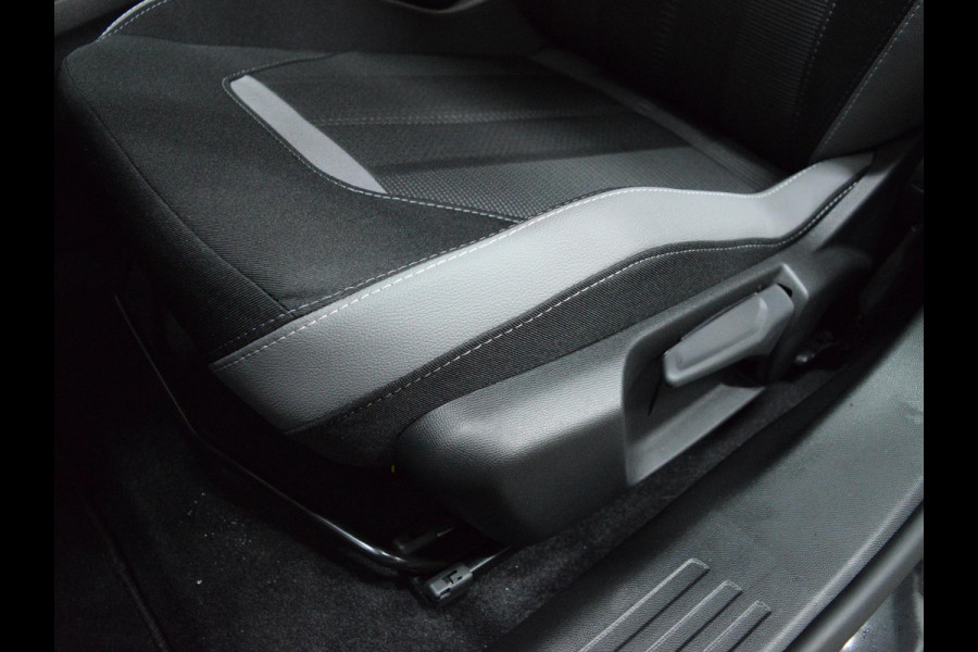 Opel Mokka Electric GS 54 kWh NAVIGATIE | CARPLAY | WINTERPAKKET | ACHTERUITRIJCAMERA MET SENSOREN | E.C.C. | UIT VOORRAAD LEVERBAAR