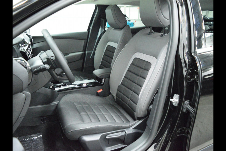 Citroën C4 1.2 Hybrid 145pk Collection CAMERA MET SENSOREN | NAVI & CARPLAY | E.C.C. | STOELVERWARMING | UIT VOORRAAD LEVERBAAR