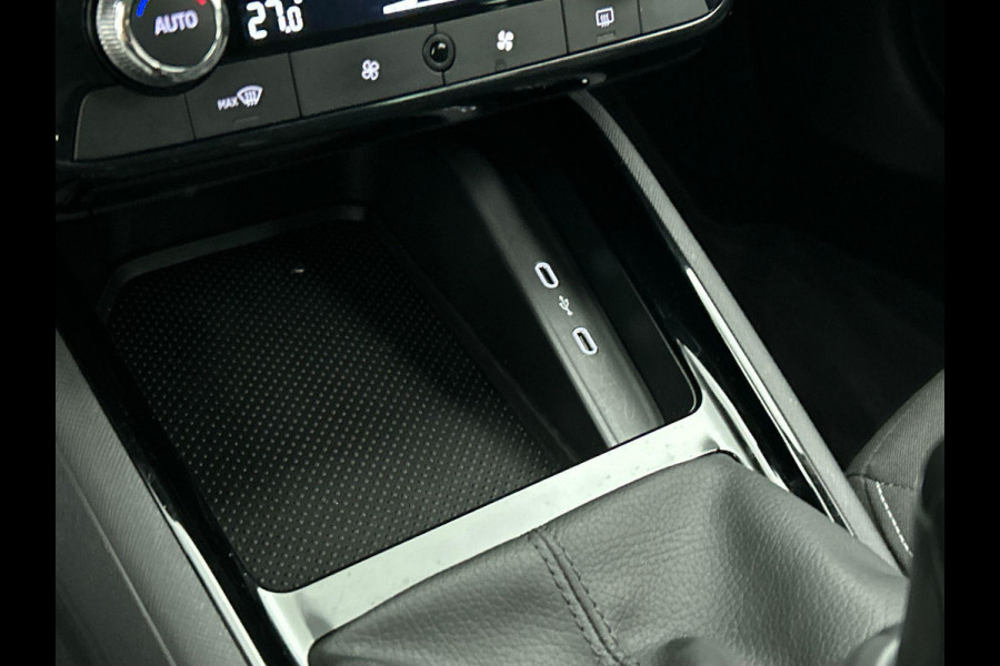 Škoda Kamiq 1.0 TSI Business Edition DSG | Navigatie | Climate control | Cruise control | LED | Keyless | Achteruitrijcamera | Parkeersensoren | Apple Carplay/ Android Auto | Radio