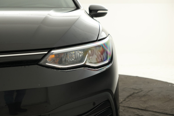 Volkswagen GOLF Variant 2.0 TDI Life Business Automaat, Navigatie, Digital dash