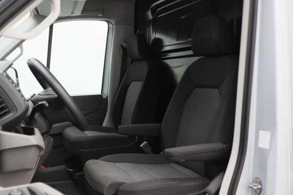 Volkswagen Crafter 35 2.0 TDI L3H2 Highline Cruise, Apple CarPlay, DAB, Airco, PDC