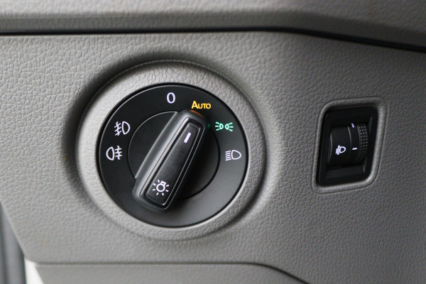 Volkswagen Crafter 35 2.0 TDI L3H2 Highline Cruise, Apple CarPlay, DAB, Airco, PDC