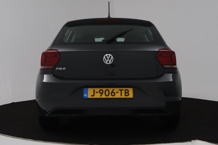 Volkswagen Polo 1.0 TSI Comfortline Business (ACHTERUITRIJCAMERA, NAVIGATIE CARPLAY, PARKEERSENSOREN, CRUISE CONTROL ADAPTIEF)