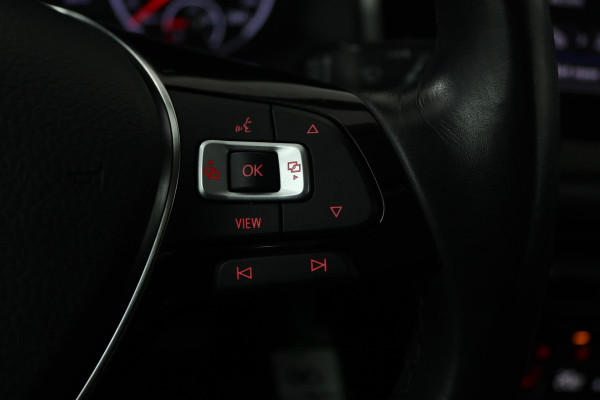 Volkswagen Polo 1.0 TSI Comfortline Business (ACHTERUITRIJCAMERA, NAVIGATIE CARPLAY, PARKEERSENSOREN, CRUISE CONTROL ADAPTIEF)