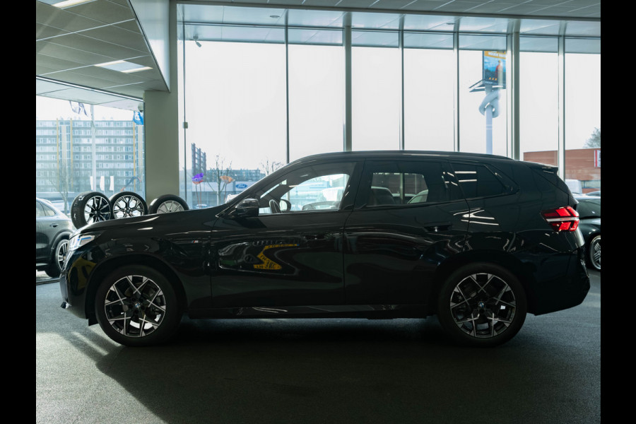 BMW X3 30e xDrive M-Sport - Trekhaak - ACC - 360° Camera - Harman Kardon