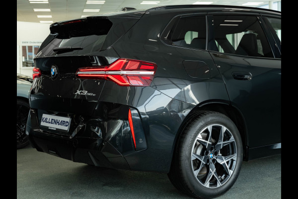 BMW X3 30e xDrive M-Sport - Trekhaak - ACC - 360° Camera - Harman Kardon