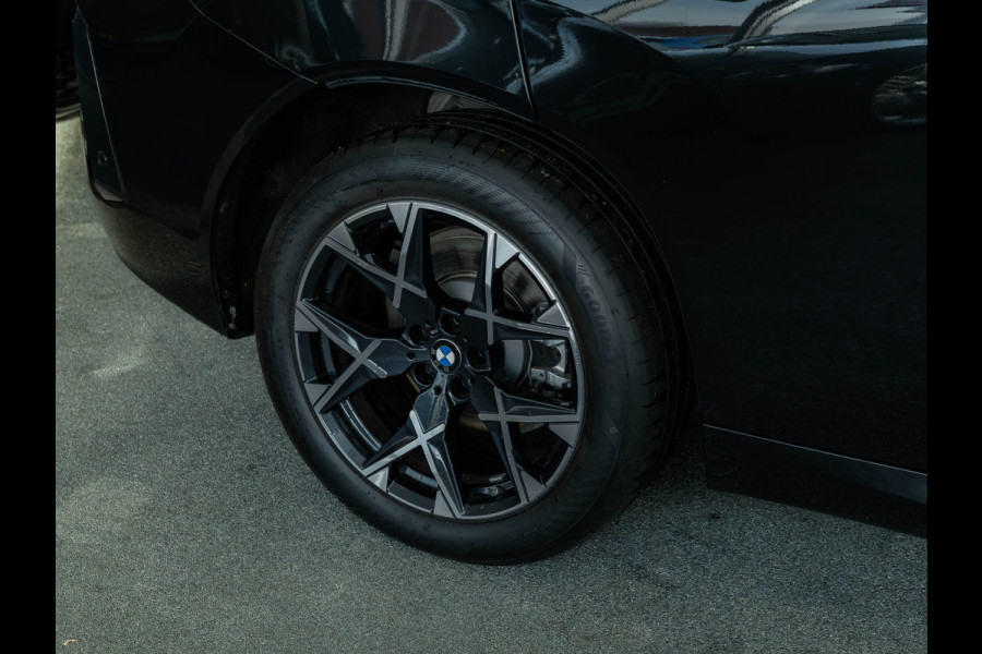 BMW X3 30e xDrive M-Sport - Trekhaak - ACC - 360° Camera - Harman Kardon