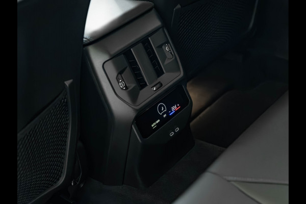 BMW X3 30e xDrive M-Sport - Trekhaak - ACC - 360° Camera - Harman Kardon