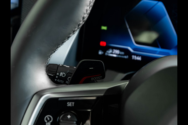 BMW X3 30e xDrive M-Sport - Trekhaak - ACC - 360° Camera - Harman Kardon