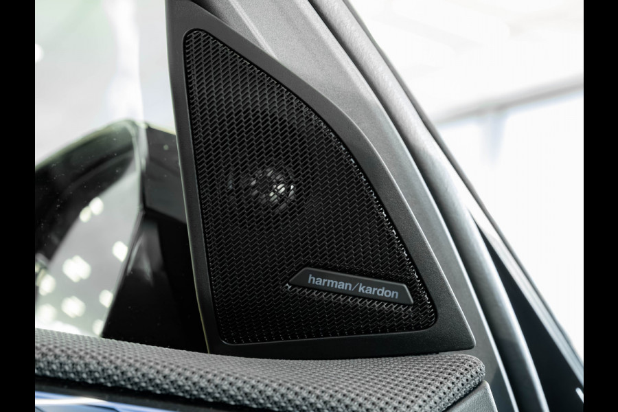 BMW X3 30e xDrive M-Sport - Trekhaak - ACC - 360° Camera - Harman Kardon