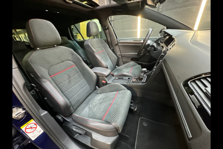 Volkswagen Golf 2.0 TSI GTI Performance Pano|Keyles|DCC|Camera