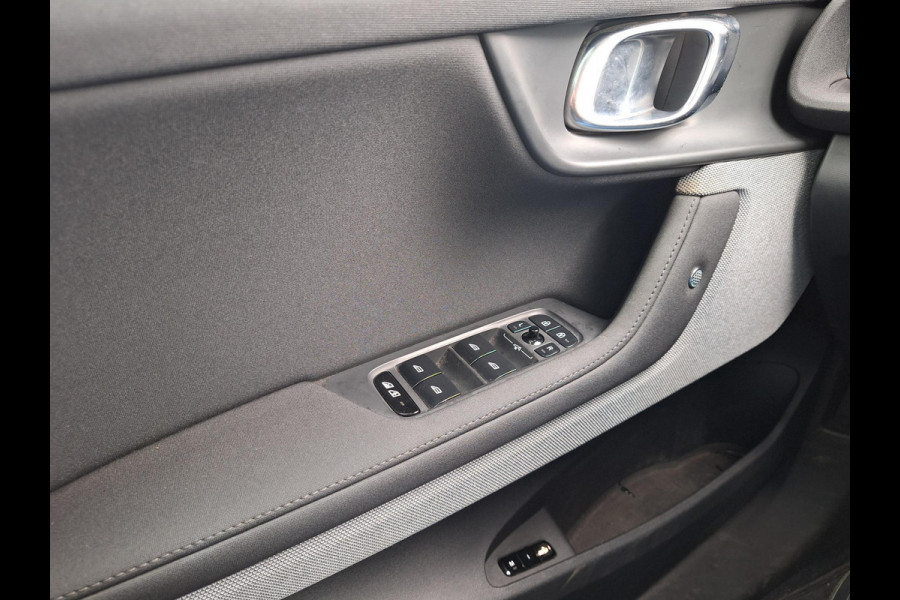 Polestar 2 Long Range Dual Motor Launch Edition 78kWh | SOH: nnb | Pano | Trekhaak wegklapbaar | Full LED | Blis | Memory Seat |