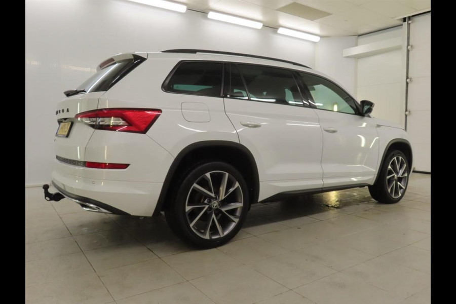 Škoda Kodiaq 7-Pers 1.5 TSI Sportline 7p. Virtual Pano.dak Trekhaak 20"LMV Full option Business