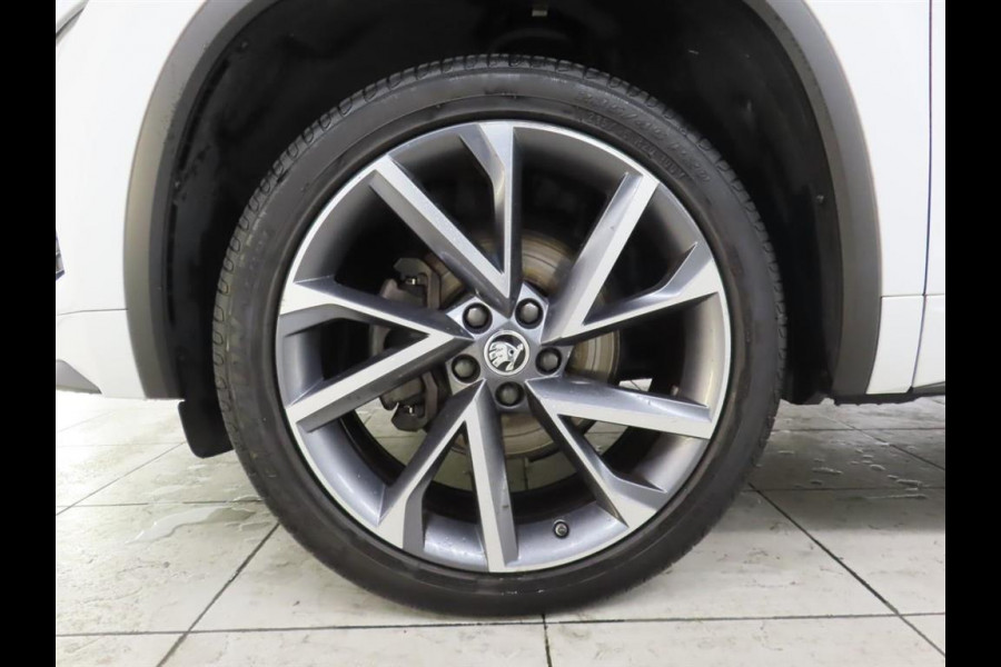 Škoda Kodiaq 7-Pers 1.5 TSI Sportline 7p. Virtual Pano.dak Trekhaak 20"LMV Full option Business