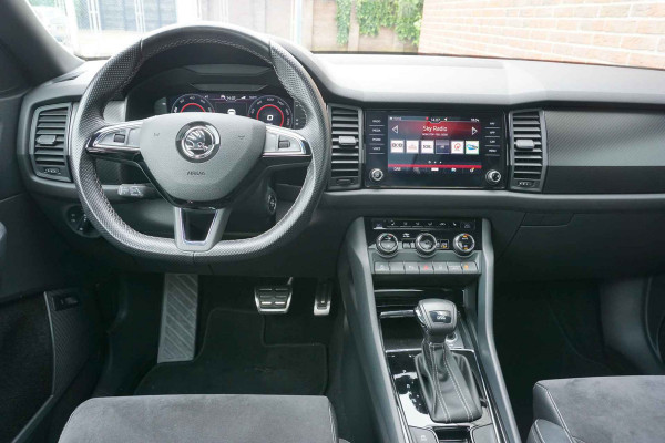 Škoda Kodiaq 7-Pers 1.5 TSI Sportline 7p. Virtual Pano.dak Trekhaak 20"LMV Full option Business