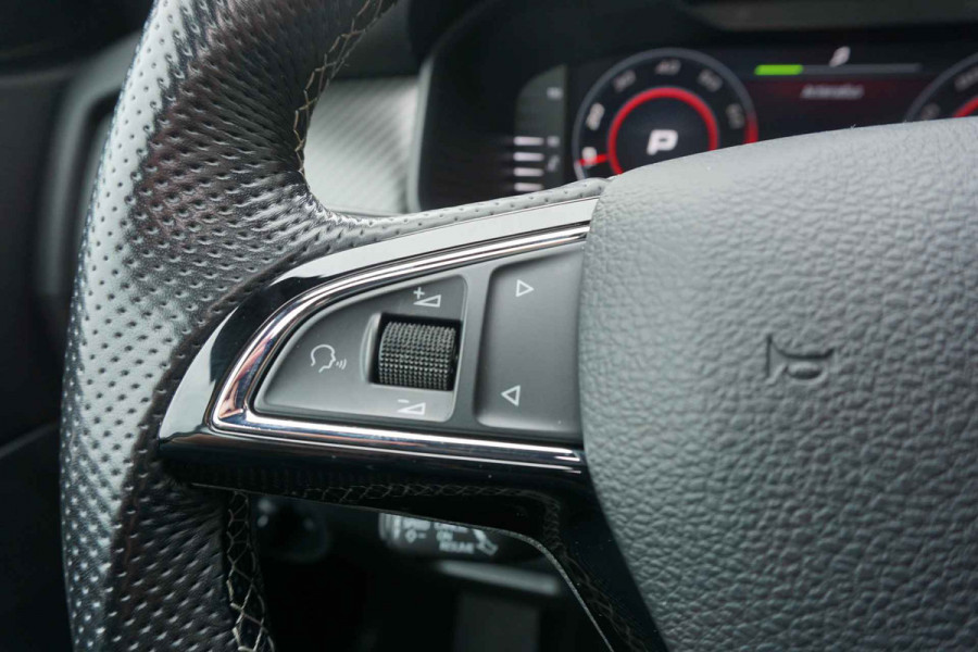 Škoda Kodiaq 7-Pers 1.5 TSI Sportline 7p. Virtual Pano.dak Trekhaak 20"LMV Full option Business