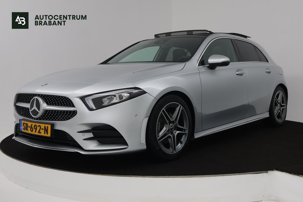 Mercedes-Benz A-Klasse 200 Business Solution AMG (PANORAMADAK, SFEERVERLICHTING, PARKEERSENSOREN, STOELVERWARMING)