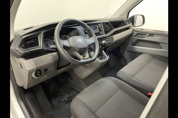 Volkswagen Transporter 2.0 TDI L2H1 Trendline Airco Cruise Control Trekhaak Regensensor