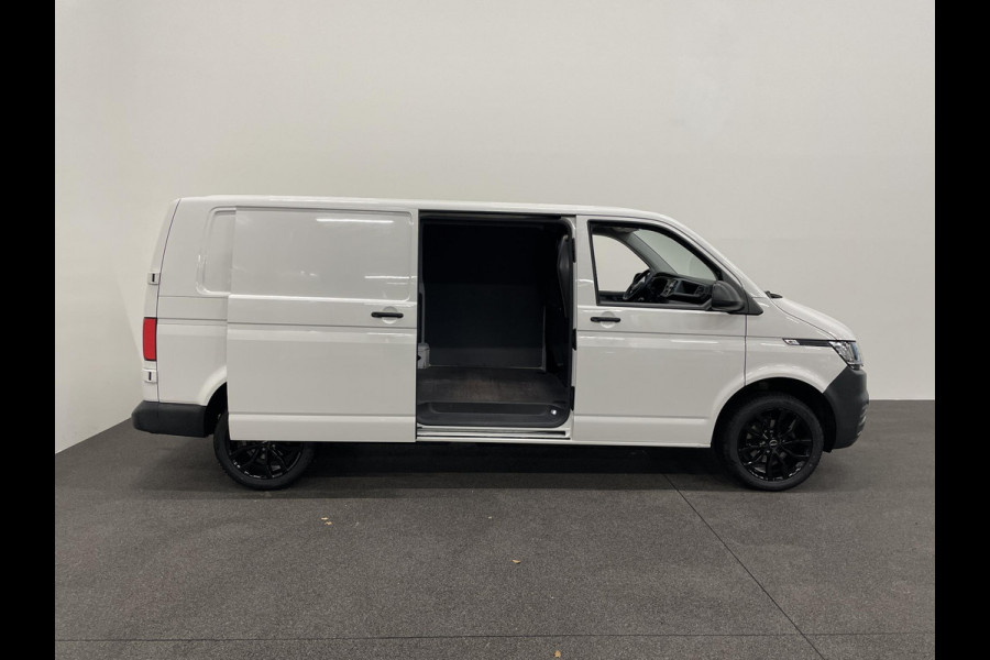 Volkswagen Transporter 2.0 TDI L2H1 Trendline Airco Cruise Control Trekhaak Regensensor