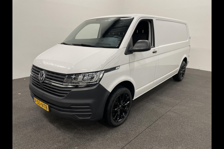 Volkswagen Transporter 2.0 TDI L2H1 Trendline Airco Cruise Control Trekhaak Regensensor