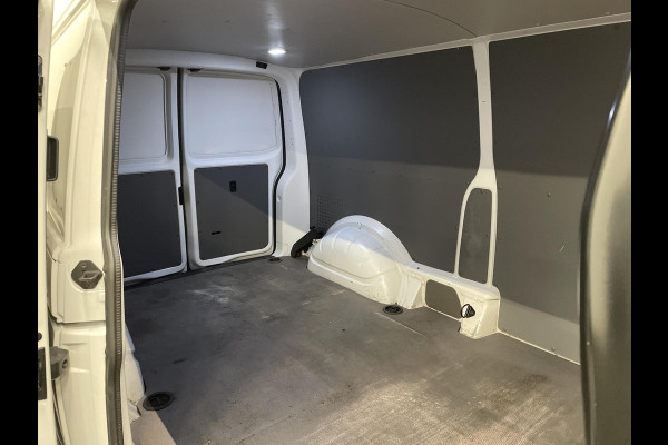 Volkswagen Transporter 2.0 TDI L2H1 Trendline Airco Cruise Control Trekhaak Regensensor