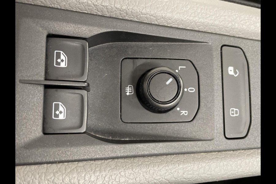 Volkswagen Transporter 2.0 TDI L2H1 Trendline Airco Cruise Control Trekhaak Regensensor