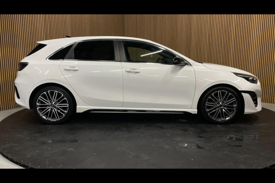Kia Ceed 1.5 T-GDI GT-PlusLine|AUTOMAAT|FULL OPTION|PANO|ACC|DIGITAL COCKPIT|STOEL+STUURVERW|MEMORY|JBL|NL-AUTO|NAP|1eEIG|INCLBTW|