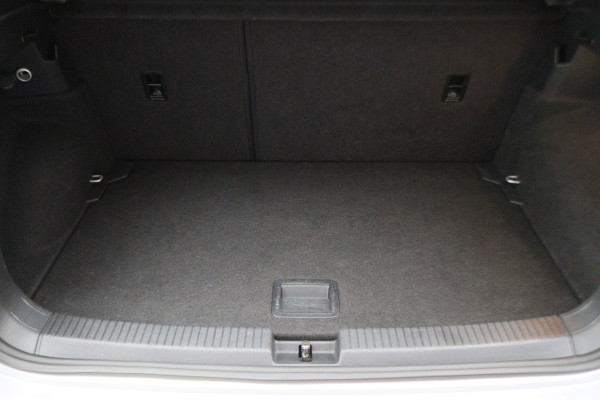 Volkswagen T-Cross 1.0 TSI Style Automaat LED, Virtual Cockpit, Camera, ACC, Climate, Apple CarPlay