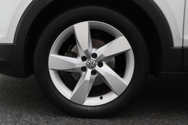 Volkswagen T-Cross 1.0 TSI Style Automaat LED, Virtual Cockpit, Camera, ACC, Climate, Apple CarPlay